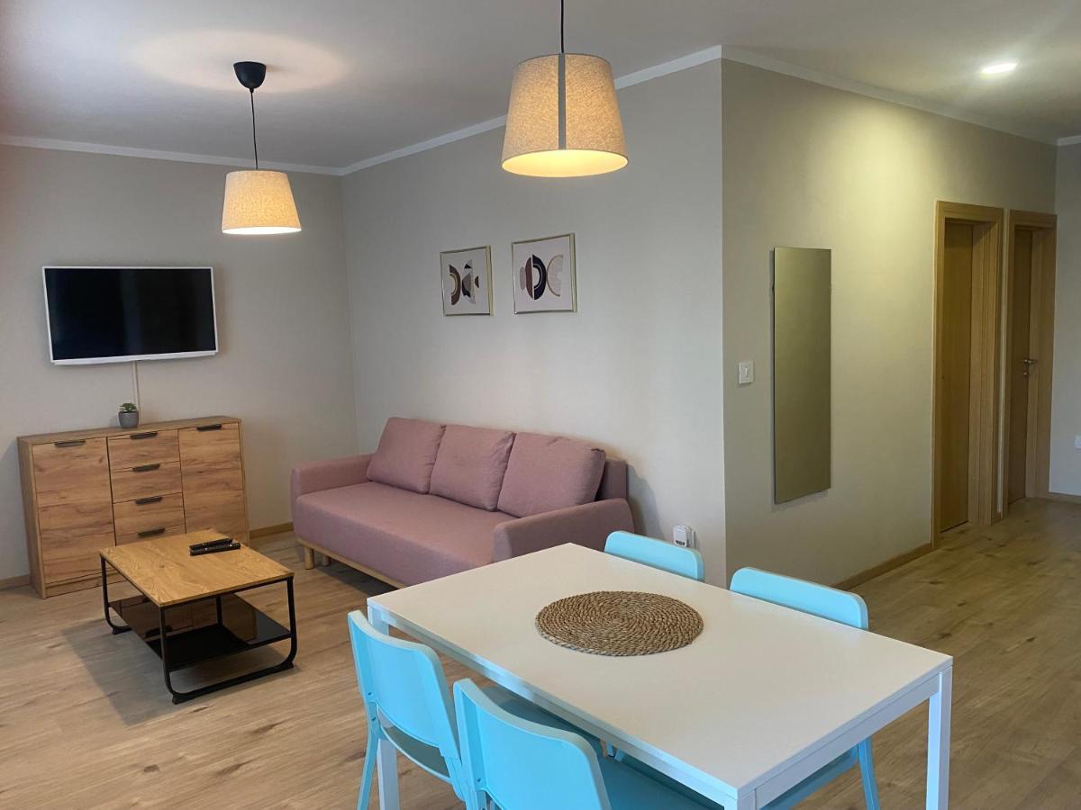 Pinezići M Plus Residence מראה חיצוני תמונה