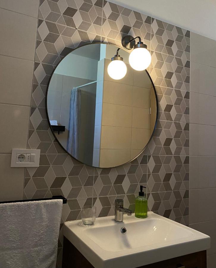 Pinezići M Plus Residence מראה חיצוני תמונה