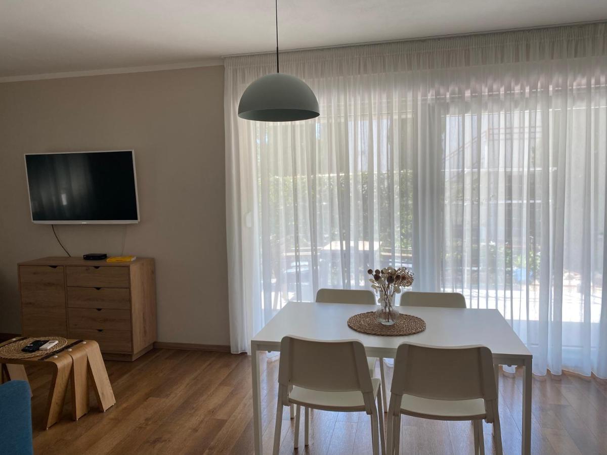 Pinezići M Plus Residence מראה חיצוני תמונה